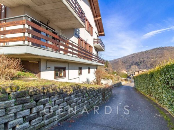 appartamento in vendita a Brissago-Valtravaglia