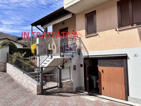 casa indipendente in vendita a Brissago-Valtravaglia