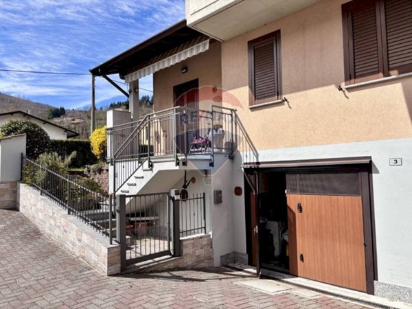 casa indipendente in vendita a Brissago-Valtravaglia