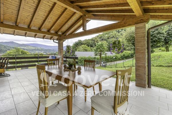 casa indipendente in vendita a Brissago-Valtravaglia