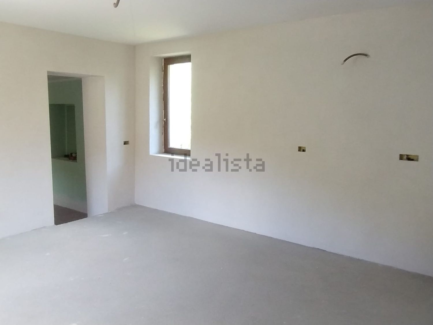 casa indipendente in vendita a Brissago-Valtravaglia