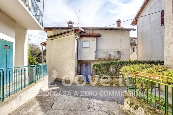 casa indipendente in vendita a Brissago-Valtravaglia
