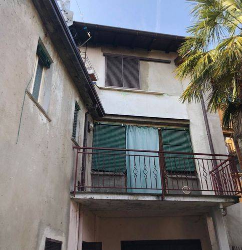 appartamento in vendita a Brissago-Valtravaglia