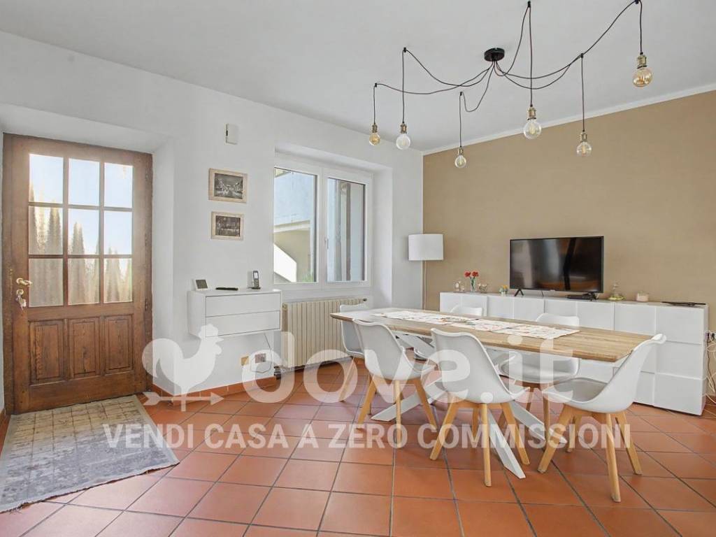 appartamento in vendita a Brissago-Valtravaglia in zona Motto Inferiore