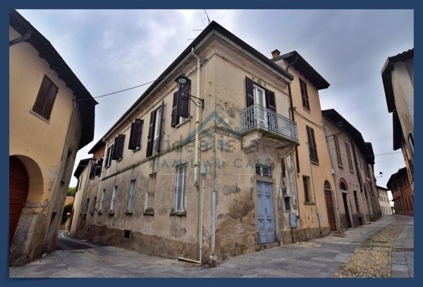casa indipendente in vendita a Brunello