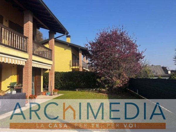 casa indipendente in vendita a Brunello