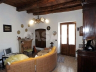 casa indipendente in vendita a Brunello