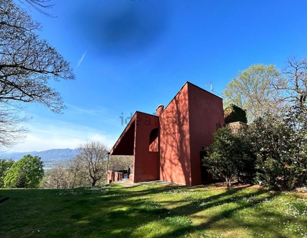 casa indipendente in vendita a Brunello in zona Rosea