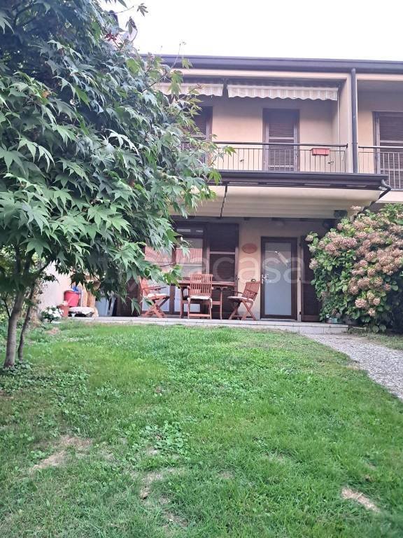 casa indipendente in vendita a Brunello in zona Collodri