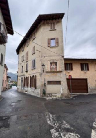 appartamento in vendita a Brusimpiano