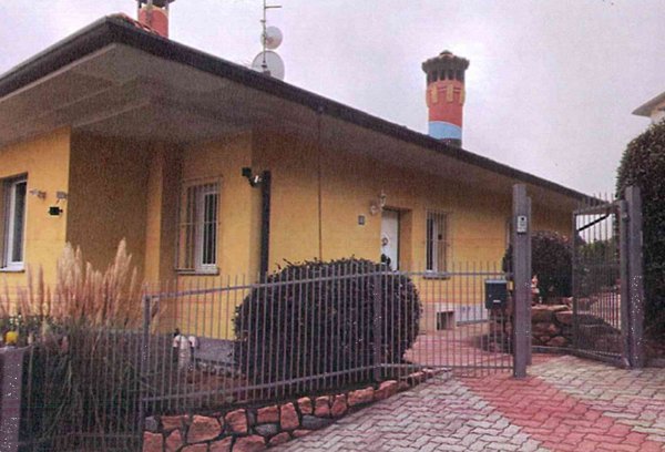 casa indipendente in vendita a Brusimpiano