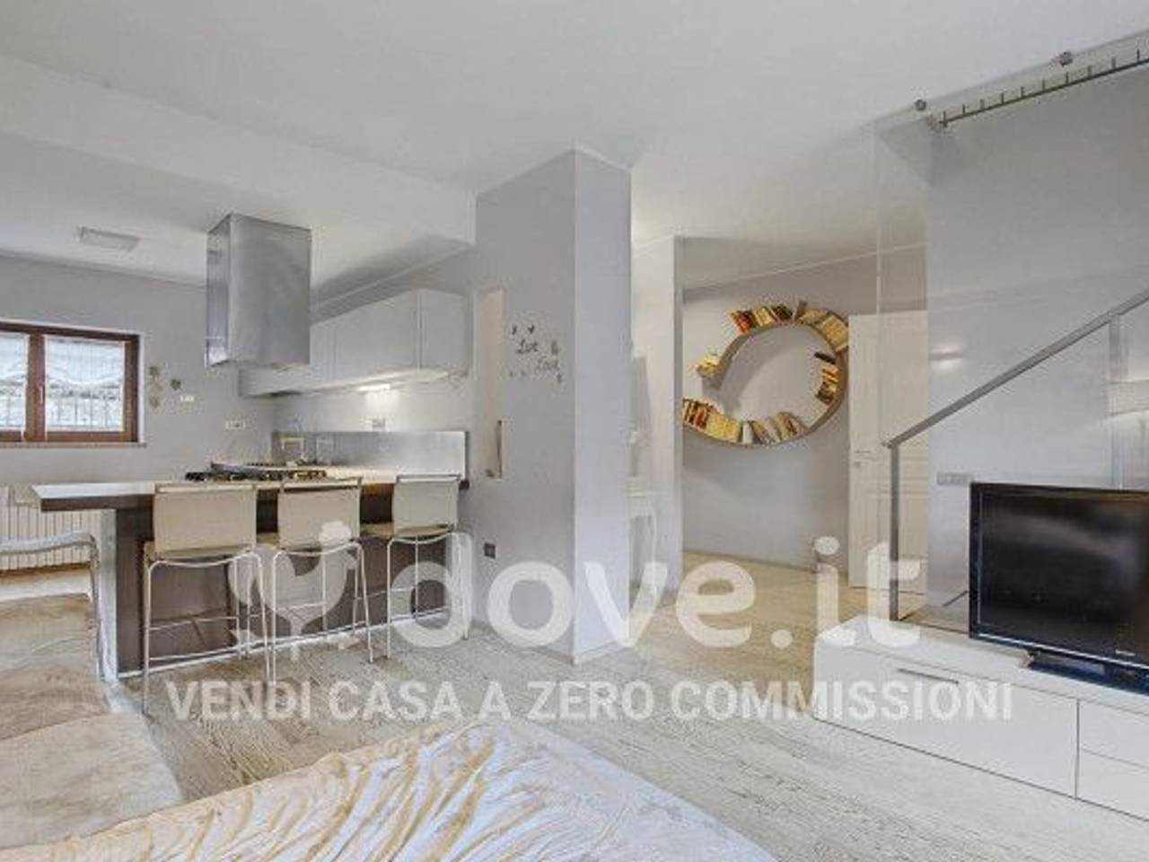 casa indipendente in vendita a Brusimpiano