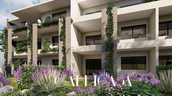 appartamento in vendita a Buguggiate