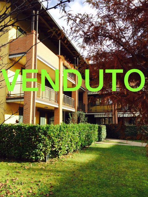 appartamento in vendita a Buguggiate
