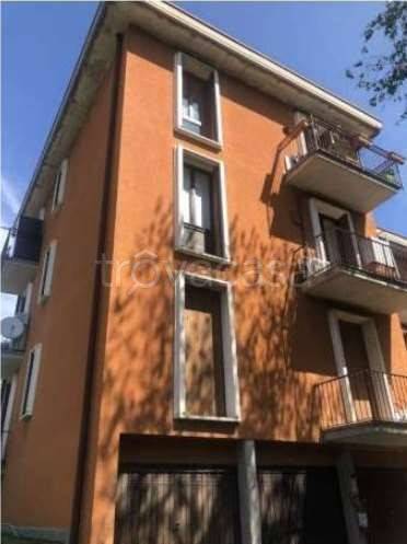 appartamento in vendita a Buguggiate