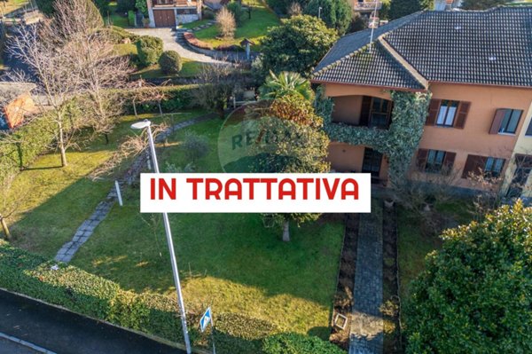 appartamento in vendita a Buguggiate