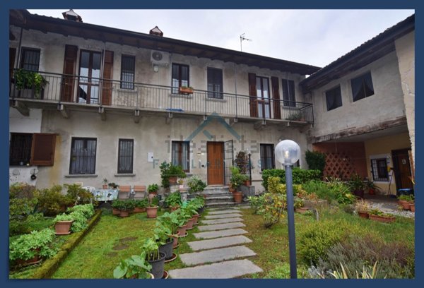 quadrivano in vendita a Buguggiate