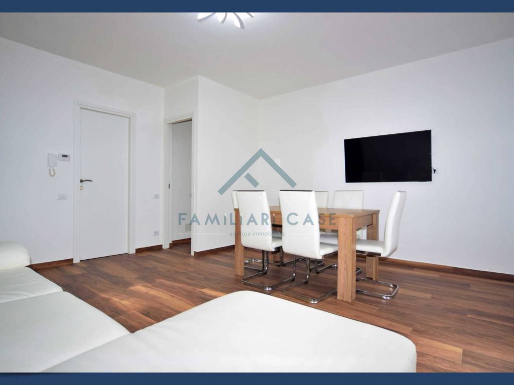 appartamento in vendita a Buguggiate