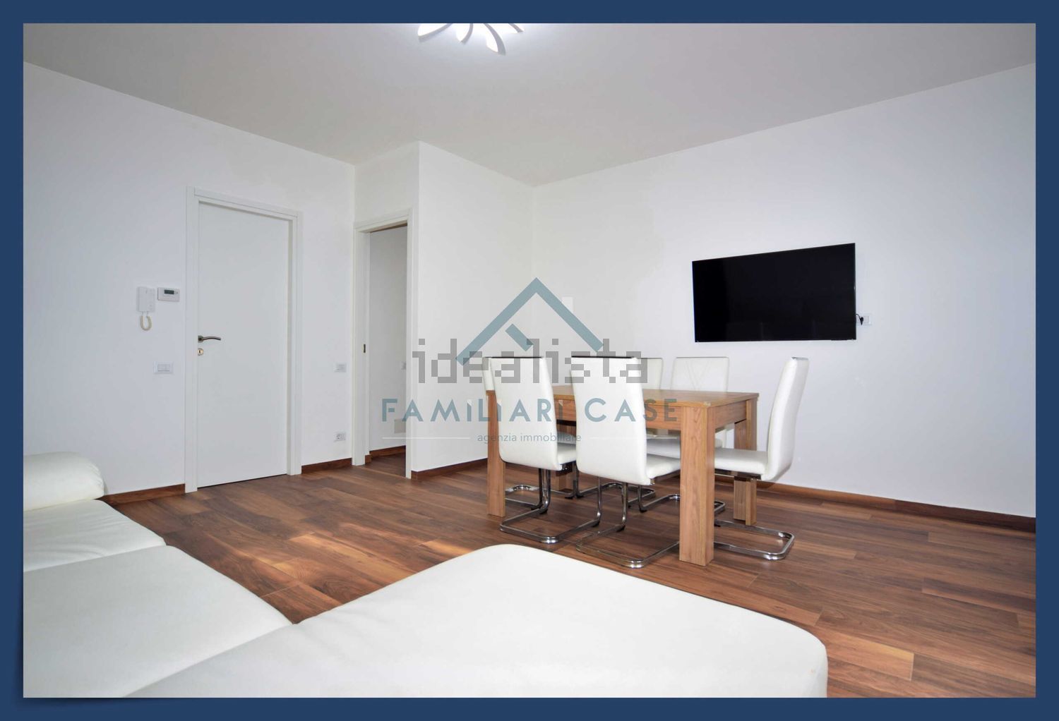 appartamento in vendita a Buguggiate