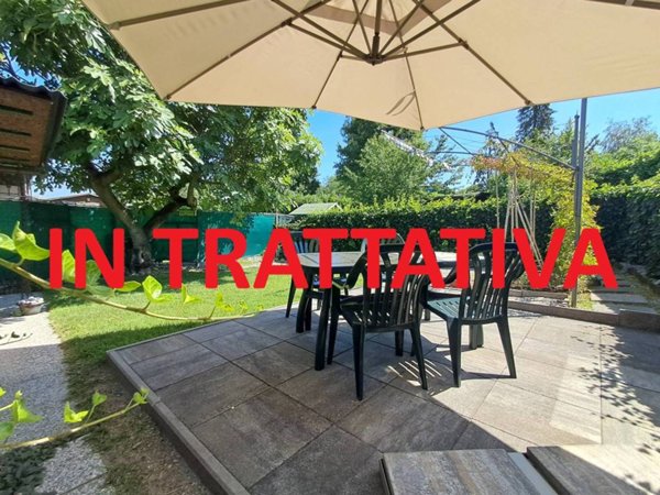appartamento in vendita a Buguggiate