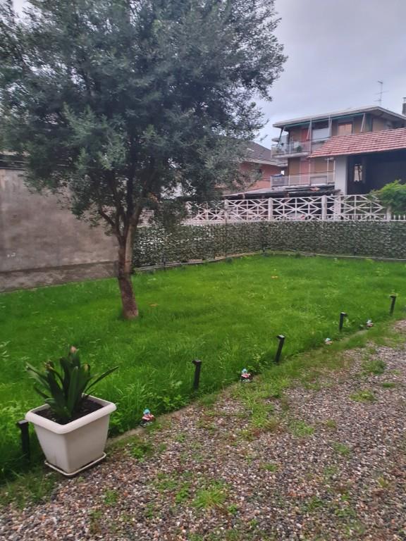 casa indipendente in vendita a Busto Arsizio