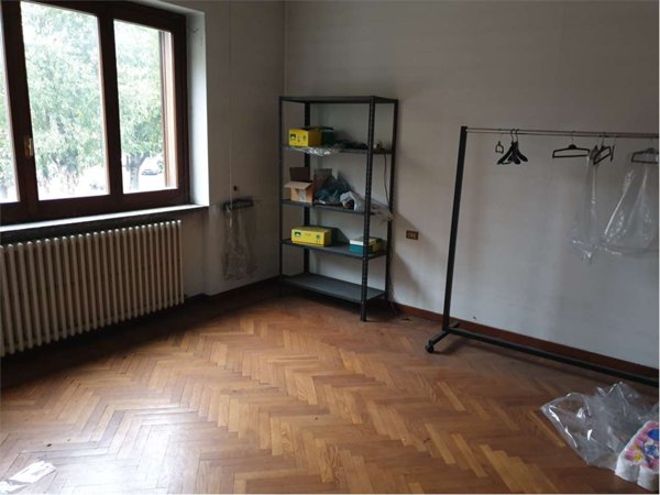 ufficio in vendita a Busto Arsizio