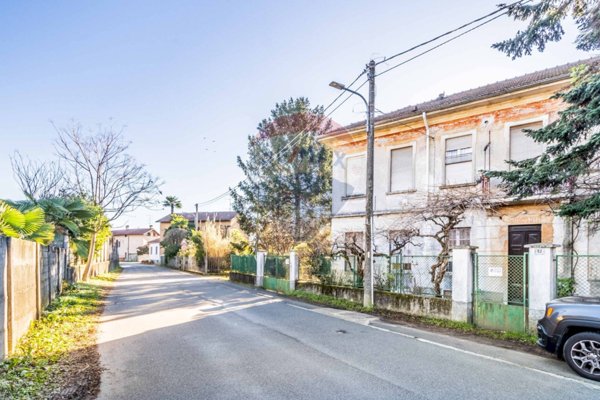 appartamento in vendita a Busto Arsizio