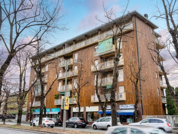 appartamento in vendita a Busto Arsizio in zona Borsano