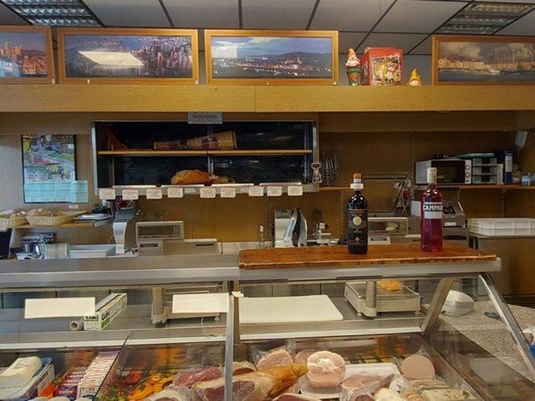 negozio in vendita a Busto Arsizio