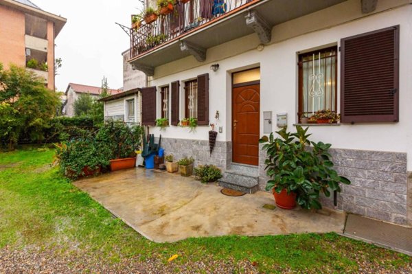 casa indipendente in vendita a Busto Arsizio