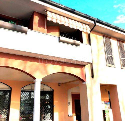 appartamento in vendita a Busto Arsizio in zona Borsano