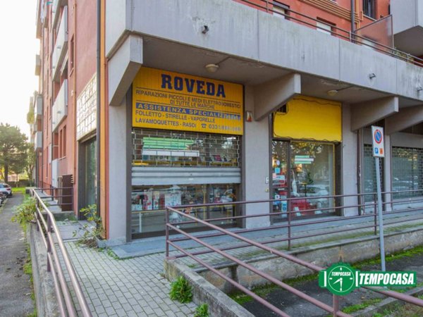 negozio in vendita a Busto Arsizio
