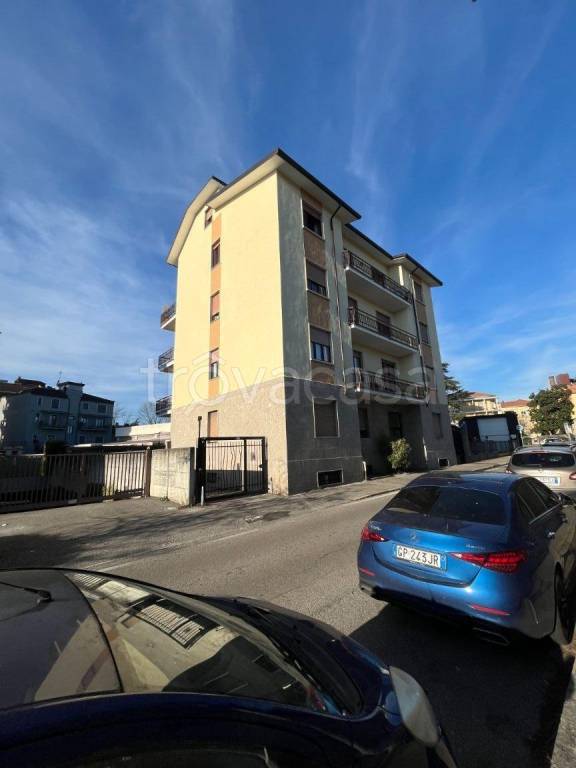 appartamento in vendita a Busto Arsizio