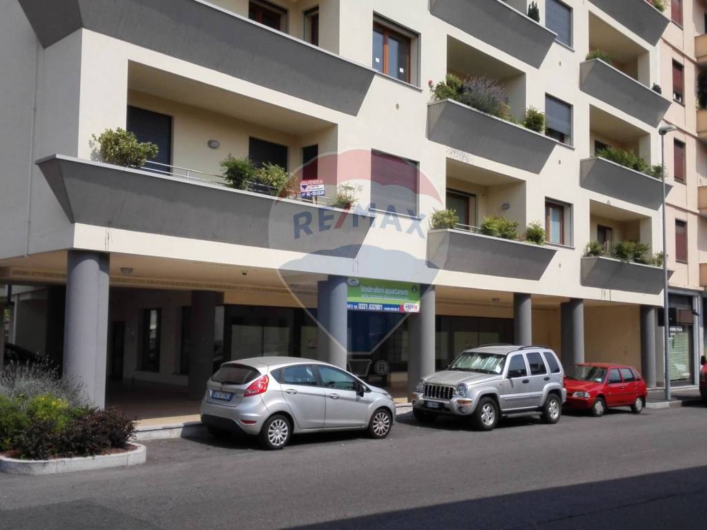 ufficio in vendita a Busto Arsizio