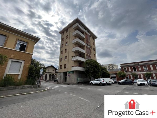 appartamento in vendita a Busto Arsizio