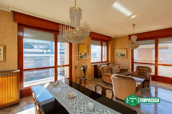 casa indipendente in vendita a Busto Arsizio