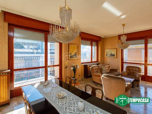 casa indipendente in vendita a Busto Arsizio