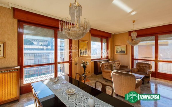 casa indipendente in vendita a Busto Arsizio