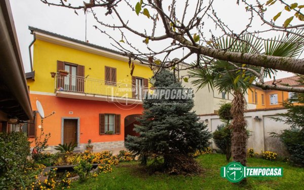 appartamento in vendita a Busto Arsizio in zona Borsano