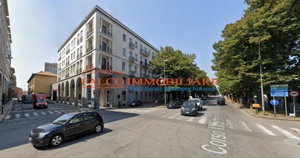 locale commerciale in vendita a Busto Arsizio
