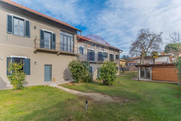 casa indipendente in vendita a Busto Arsizio