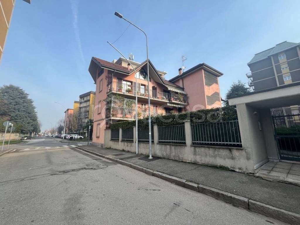 appartamento in vendita a Busto Arsizio