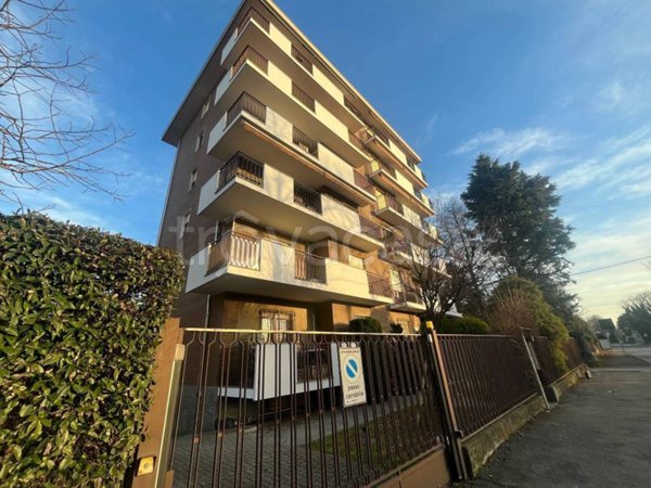 appartamento in vendita a Busto Arsizio in zona Borsano