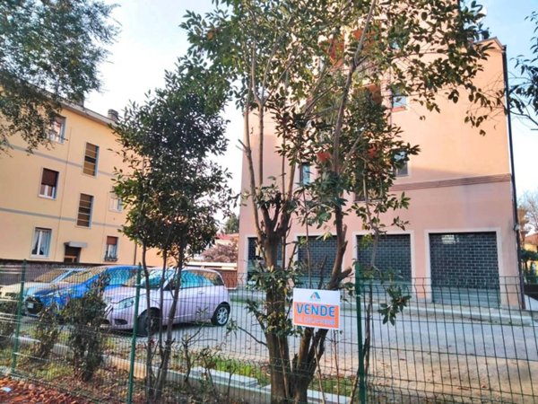 negozio in vendita a Busto Arsizio