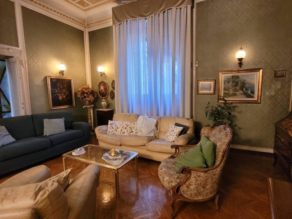 villa in vendita a Busto Arsizio