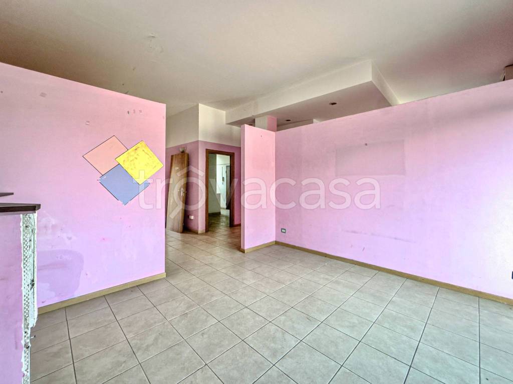 negozio in vendita a Busto Arsizio