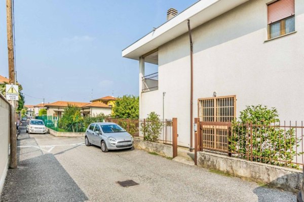 appartamento in vendita a Busto Arsizio