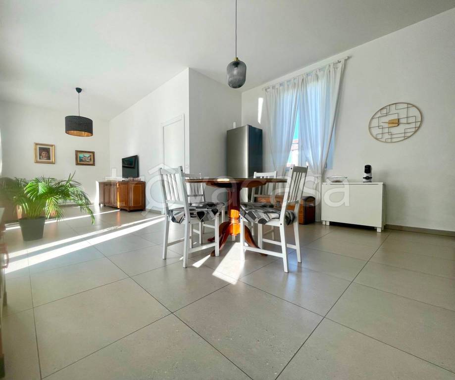 casa indipendente in vendita a Busto Arsizio