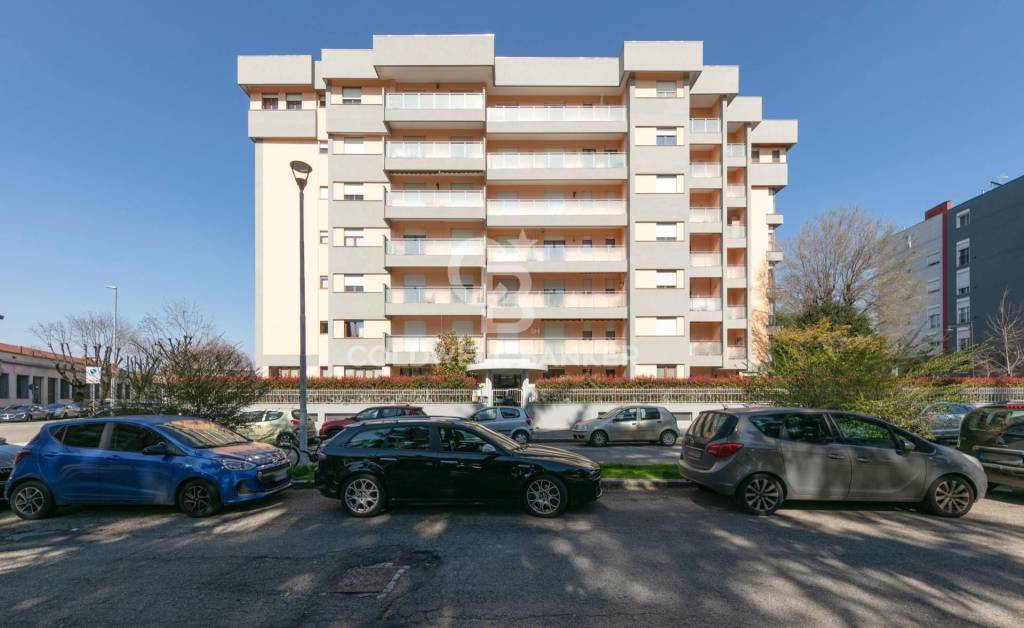 appartamento in vendita a Busto Arsizio