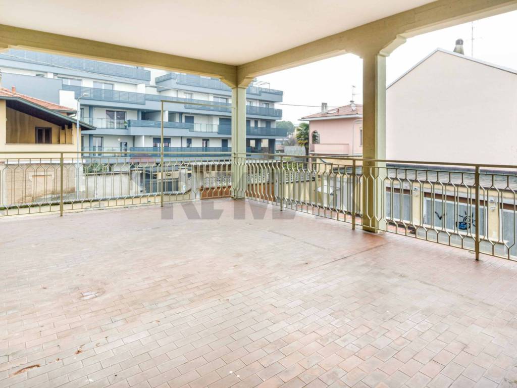 casa indipendente in vendita a Busto Arsizio
